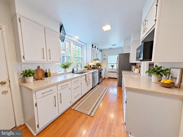 900 MELROSE AVE, Elkins Park, PA 19027