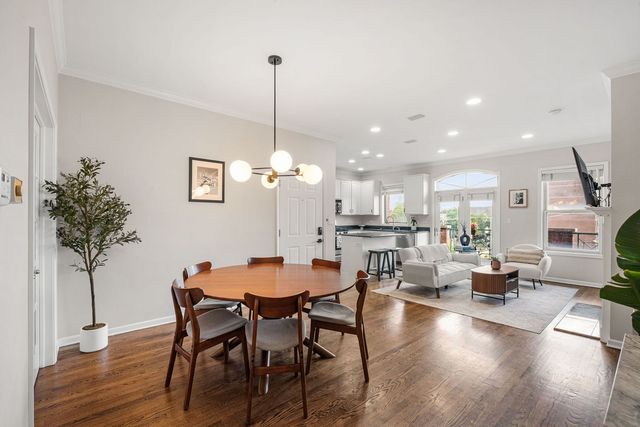 1010 W Diversey Parkway 3, Chicago, IL 60614