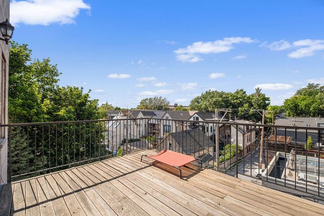 1010 W Diversey Parkway 3, Chicago, IL 60614