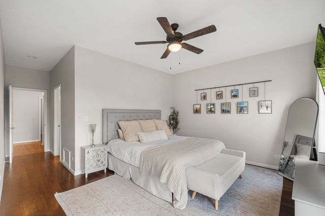 1010 W Diversey Parkway 3, Chicago, IL 60614