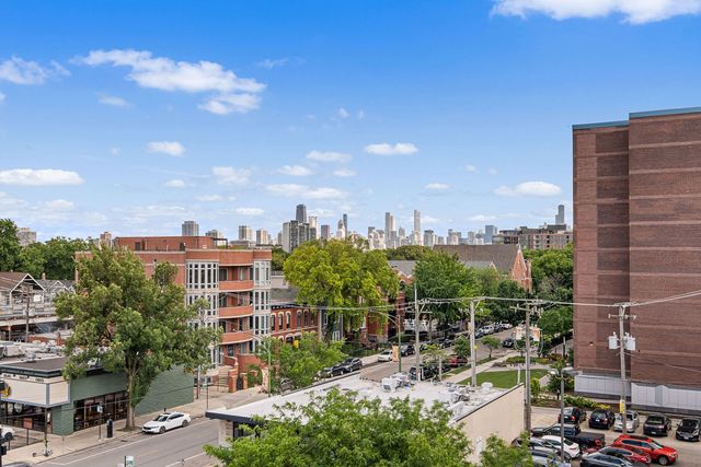 1010 W Diversey Parkway 3, Chicago, IL 60614