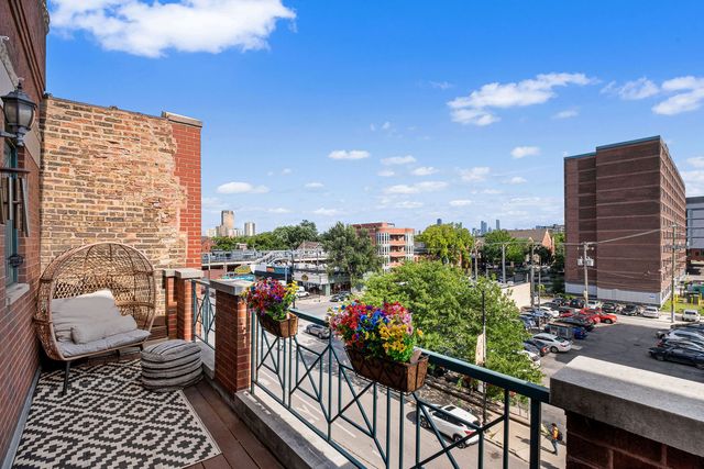 1010 W Diversey Parkway 3, Chicago, IL 60614