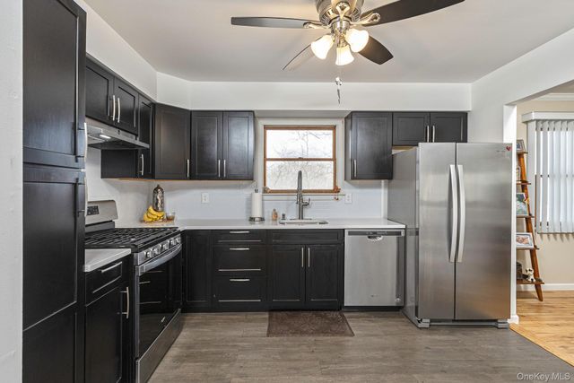 191 Hawthorne Street, Mastic, NY 11950