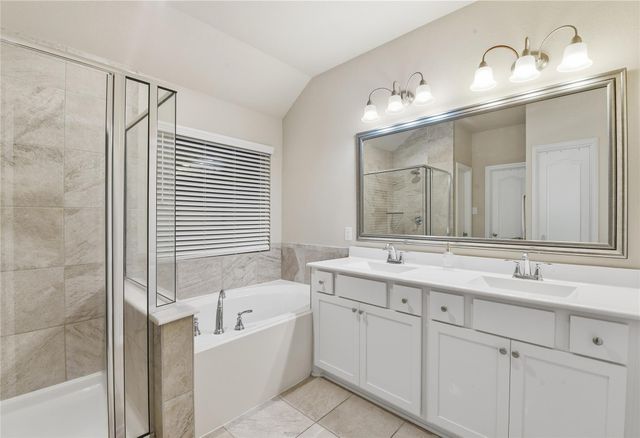 6818 Aspen Peak Drive, Baytown, TX 77521