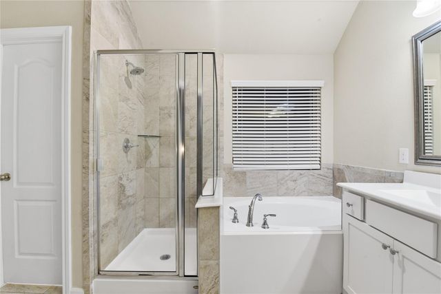 6818 Aspen Peak Drive, Baytown, TX 77521