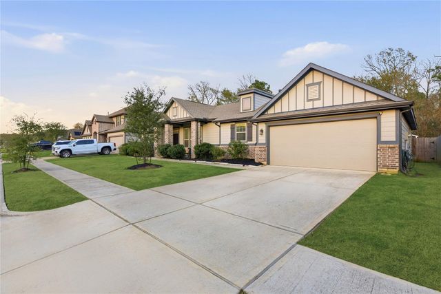 6818 Aspen Peak Drive, Baytown, TX 77521