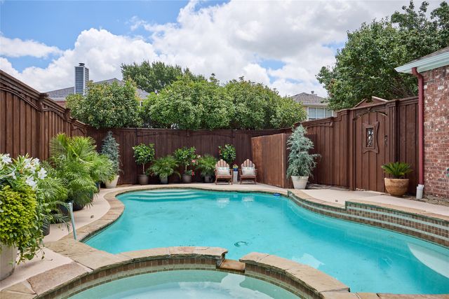 6862 Richmond Drive, Frisco, TX 75035