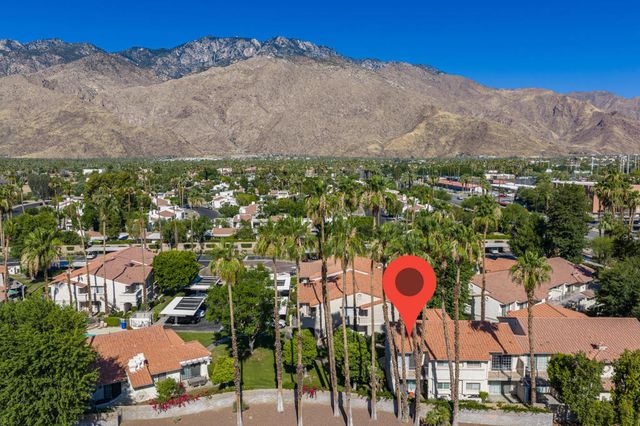 505 S Farrell Drive D18, Palm Springs, CA 92264
