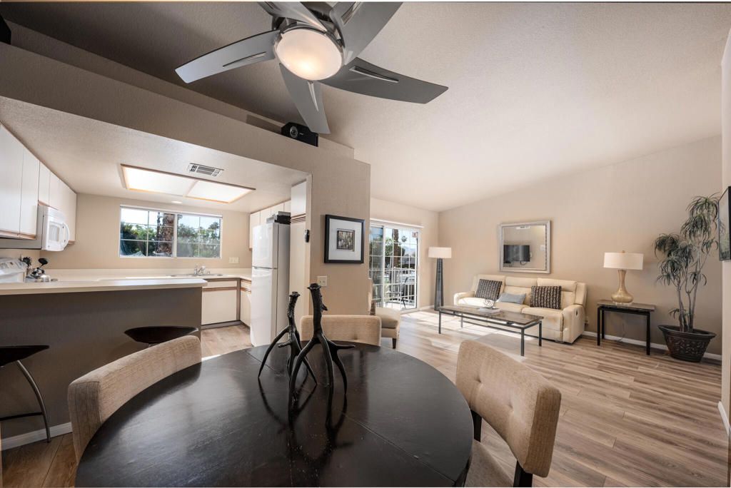 505 S Farrell Drive D18, Palm Springs, CA 92264