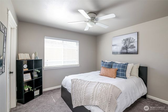 15236 Kayla Street SE, Yelm, WA 98597