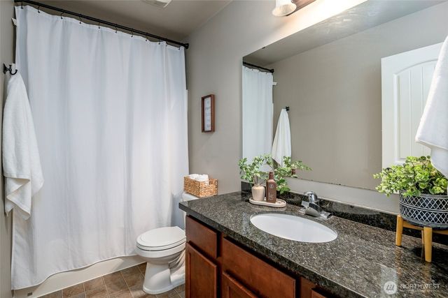 15236 Kayla Street SE, Yelm, WA 98597