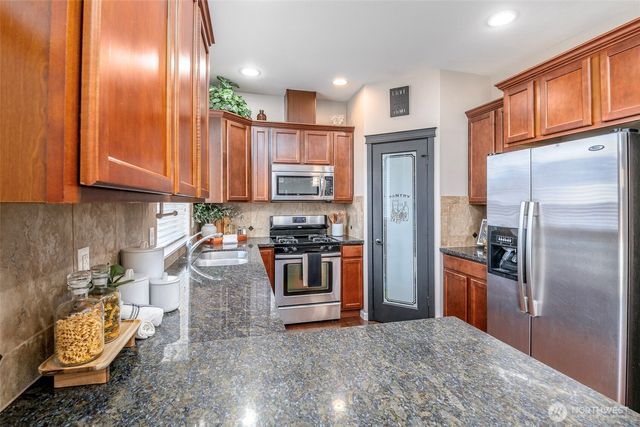 15236 Kayla Street SE, Yelm, WA 98597