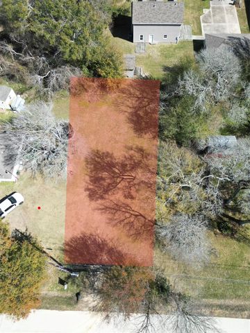 207 S Oak Street, Morgan's Point, TX 77571