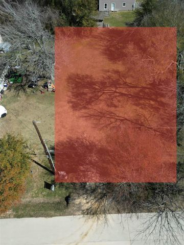 207 S Oak Street, Morgan's Point, TX 77571