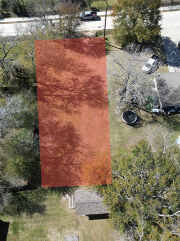 207 S Oak Street, Morgan's Point, TX 77571