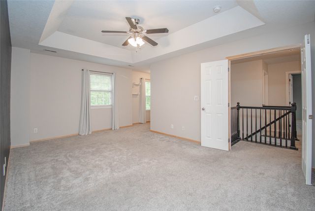 9020 Telford Circle, Johnston, IA 50131