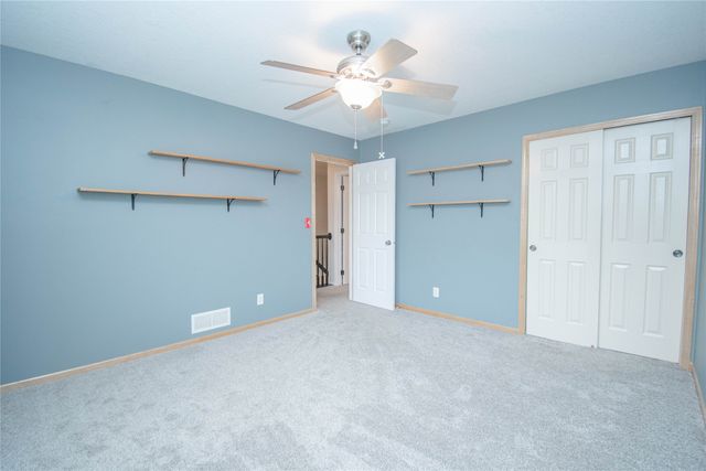 9020 Telford Circle, Johnston, IA 50131