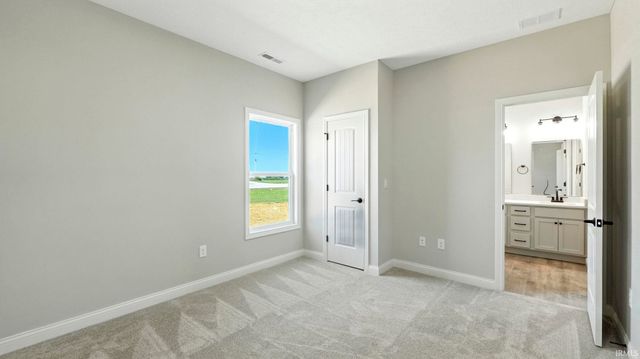 4156 SHEFFIELD Circle, Kokomo, IN 46902