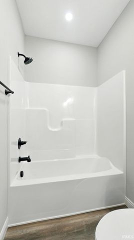 4156 SHEFFIELD Circle, Kokomo, IN 46902