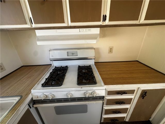 2920 E Packard Avenue, Kingman, AZ 86409