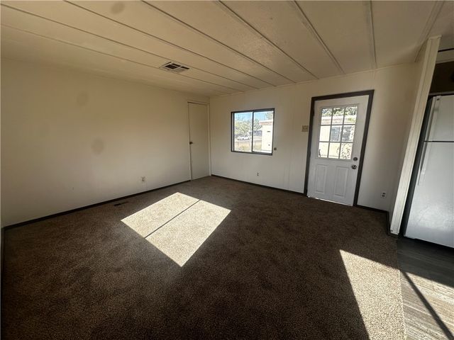 2920 E Packard Avenue, Kingman, AZ 86409