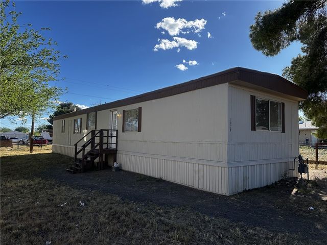 2920 E Packard Avenue, Kingman, AZ 86409