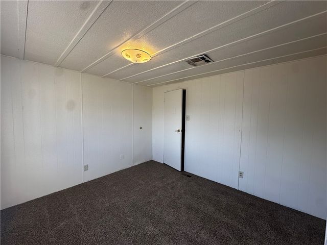 2920 E Packard Avenue, Kingman, AZ 86409