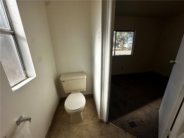 2920 E Packard Avenue, Kingman, AZ 86409