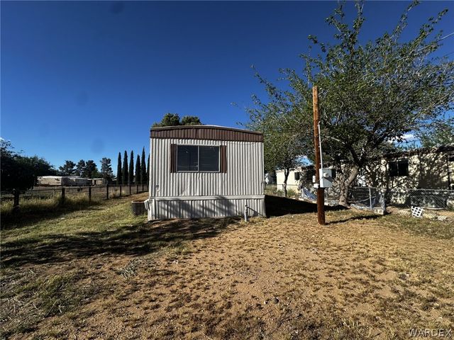 2920 E Packard Avenue, Kingman, AZ 86409