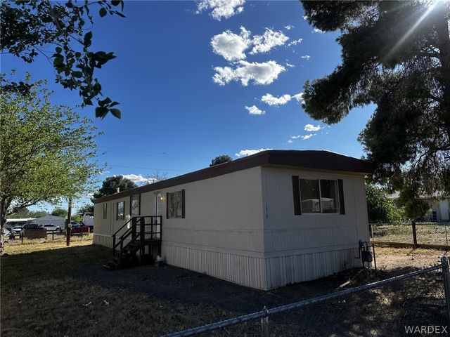 2920 E Packard Avenue, Kingman, AZ 86409