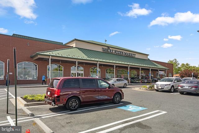 306 HART RD, Gaithersburg, MD 20878
