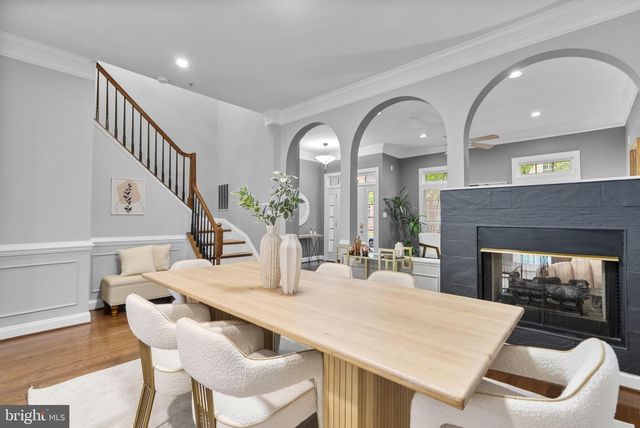 306 HART RD, Gaithersburg, MD 20878