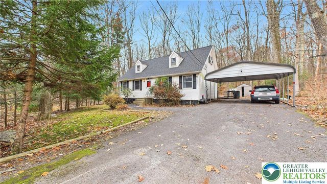 1208 Mattioli Road, Pocono Twp, PA 18321
