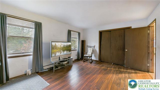 1208 Mattioli Road, Pocono Twp, PA 18321