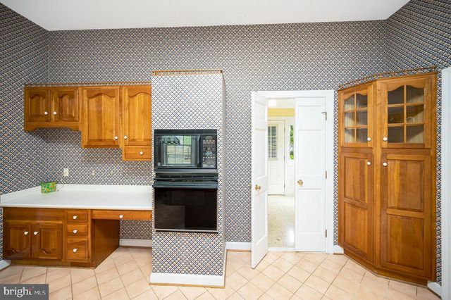 141 LARKSPUR LN, Locust Grove, VA 22508