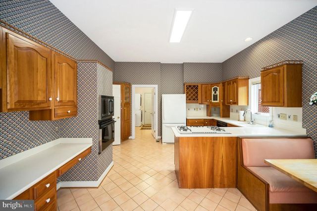 141 LARKSPUR LN, Locust Grove, VA 22508