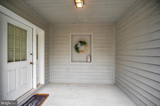 141 LARKSPUR LN, Locust Grove, VA 22508