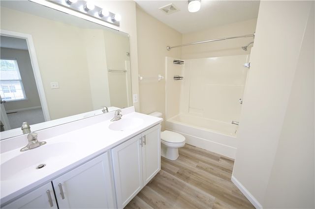2089 Bandit Trail, Beavercreek, OH 45434