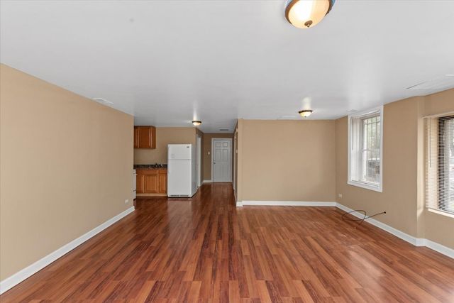 3000 S Kedvale Avenue 1F, Chicago, IL 60623