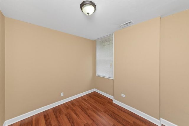 3000 S Kedvale Avenue 1F, Chicago, IL 60623