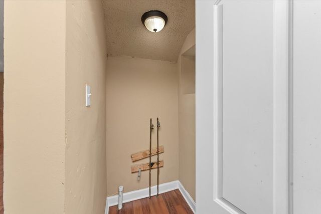 3000 S Kedvale Avenue 1F, Chicago, IL 60623