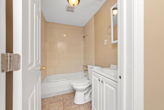 3000 S Kedvale Avenue 1F, Chicago, IL 60623