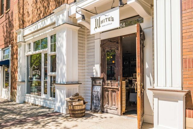 2500 Blair Blvd, Nashville, TN 37212