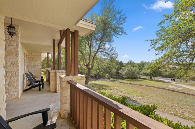 10045 W Cave LOOP, Dripping Springs, TX 78620