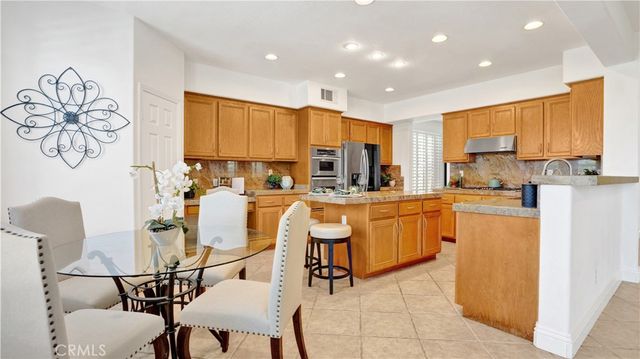 33 Acanthus, Rancho Santa Margarita, CA 92688
