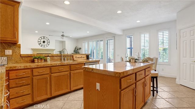33 Acanthus, Rancho Santa Margarita, CA 92688
