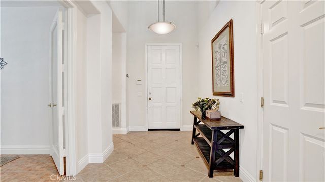 33 Acanthus, Rancho Santa Margarita, CA 92688