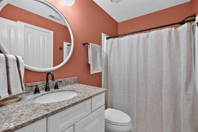 8125 Middle Bay Lane, Indianapolis, IN 46236