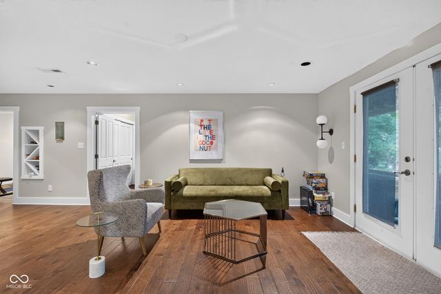 8125 Middle Bay Lane, Indianapolis, IN 46236