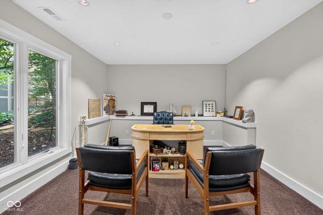 8125 Middle Bay Lane, Indianapolis, IN 46236